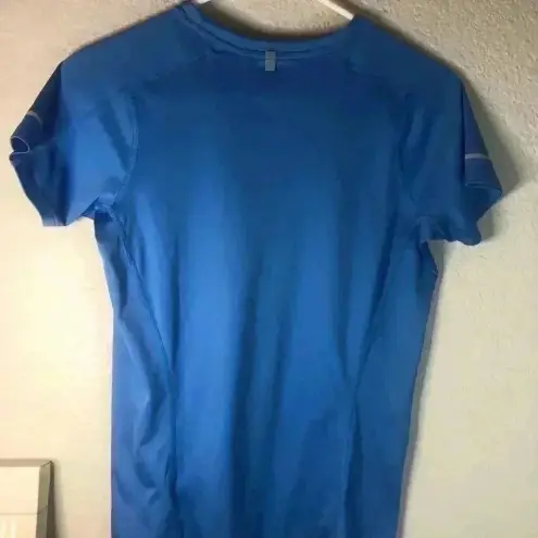 Nike  Run blue Dri fit workout shirt sz S