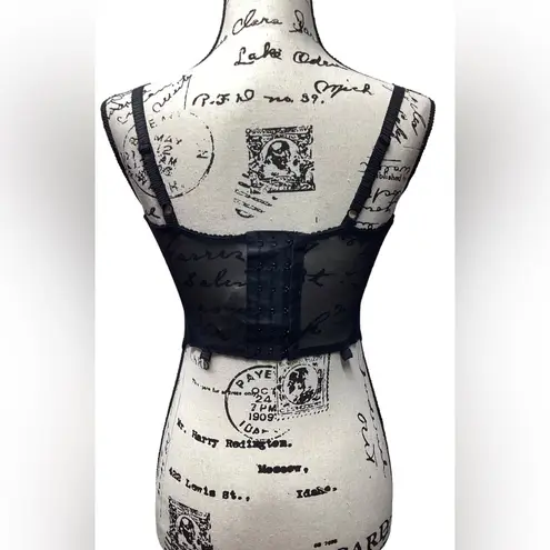 Cacique Vintage lingerie set. 34C/medium