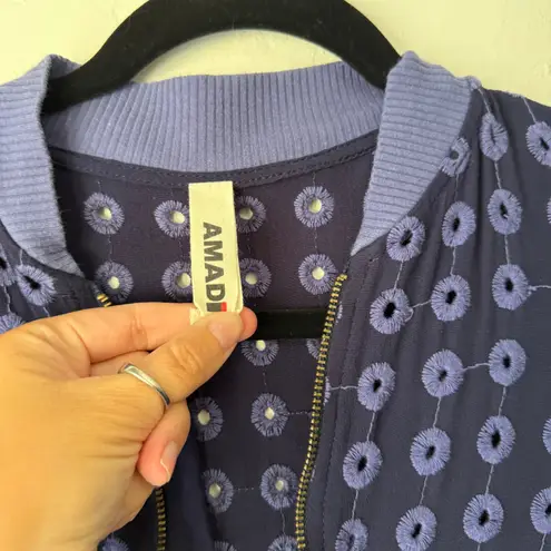 Amadi Anthropologie Bomber Jacket Navy Eyelet Embroidered Zip Front Size S Blue