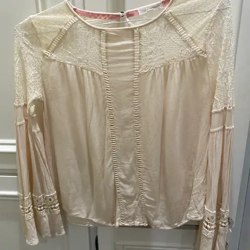 Coco + Jaimeson Cream Lace Crochet Top Size Small Boho Tan