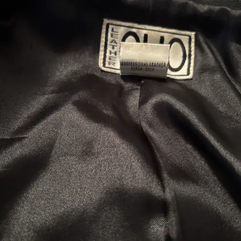Leather Jacket Black Leather Collared Buttons Pockets Lined Size 10 VTG VG Clio