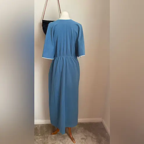 Vanity Fair Vintage Blue Butterfly Zip Pockets Housecoat Robe