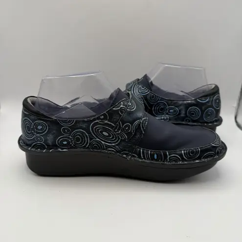 Alegria Dena Dream Fit Clogs Womens Size 37 US 7-7.5 Blue Leather Slip On Shoes