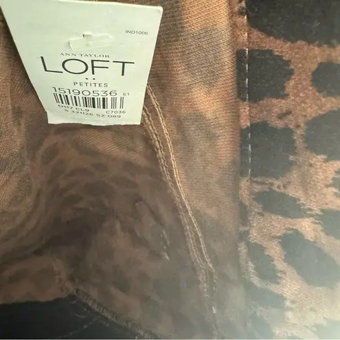 Ann Taylor  Loft Size 8P Modern Straight Animal Print Velvet Pants NWT