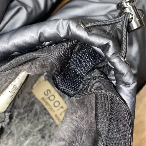 Sporto Tracy size 8 1/2 black slip on waterproof boots