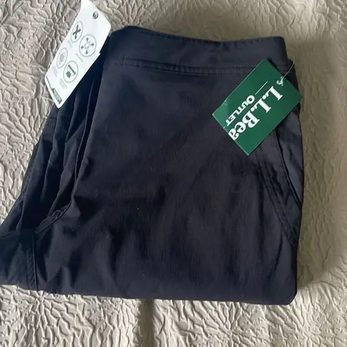 L.L Bean Comfort Capri Cropped Trail Pants Black Womens Size 10 New