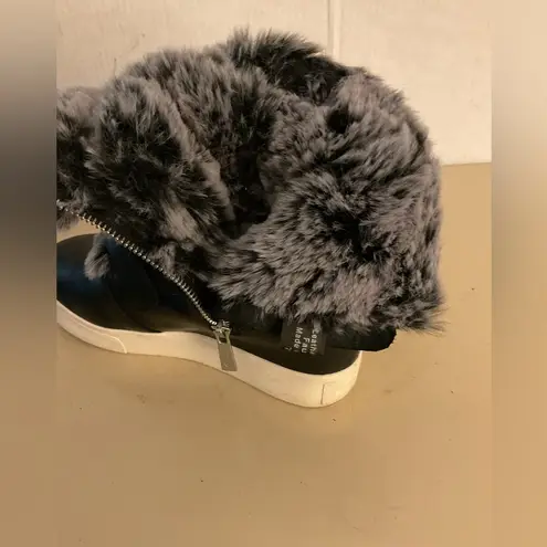 J/Slides Women's Black leather Fur