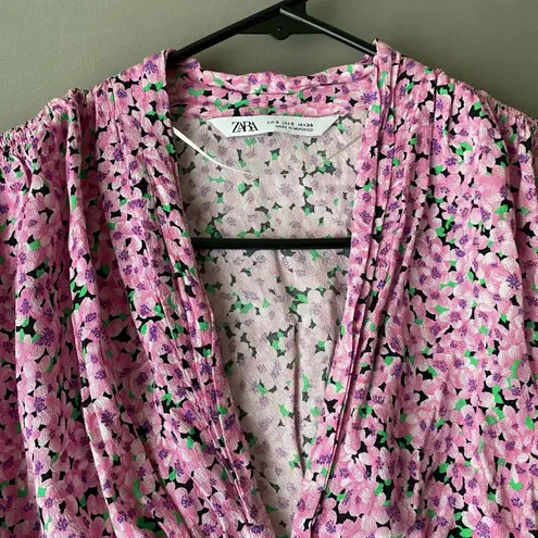 ZARA  sz S Pink Floral‎ Ruched Crop Top Cottagecore Milkmaid Feminine Blouse