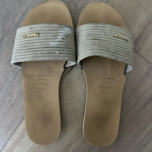 Havaianas 💥 (10 for $10) You Malta Metallic Sandal by  thumbnail 2