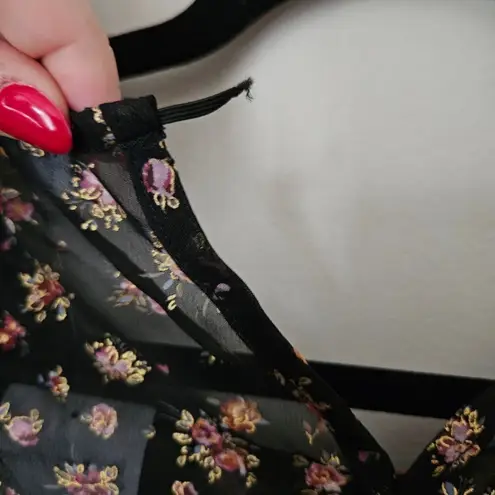 Stem & Vine Blouse Puffy Sleeves Sheer Floral Print Black Crewneck Casual Gold Size M