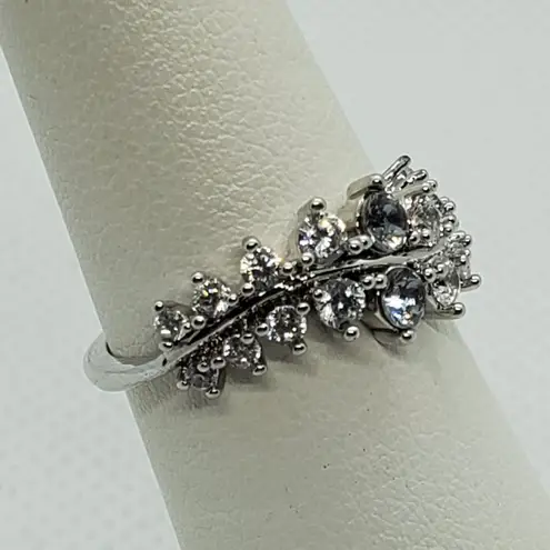 Fragrant Jewels Silver Ring