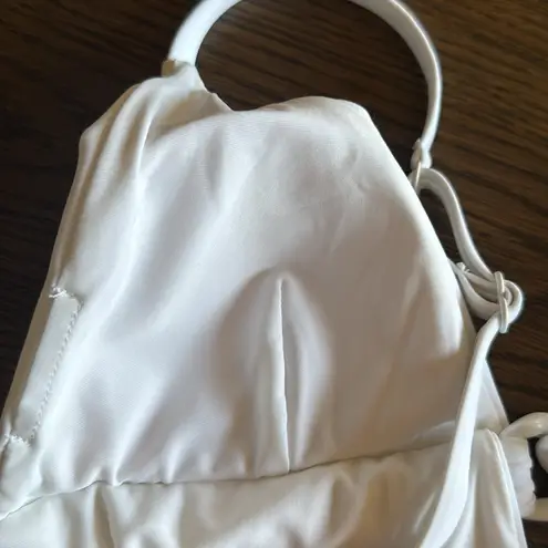 Vitamin A Luxe Link One Piece - White ReLux, Size Medium. $200