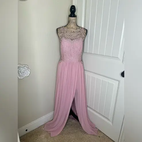 City Triangles NTM: David’s Bridal Blush Pink A-Line Gown with Gemstones Sz 17