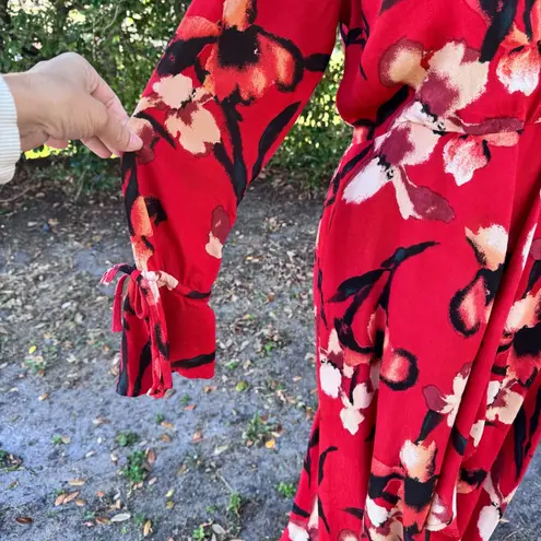 Band Of The Free Polly Red Floral Flowy Faux Wrap V Neck Maxi Dress Size M Size M