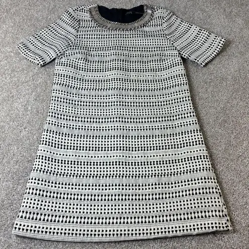 Zara Basic Dress Black White Beaded Neckline Short Sleeve A