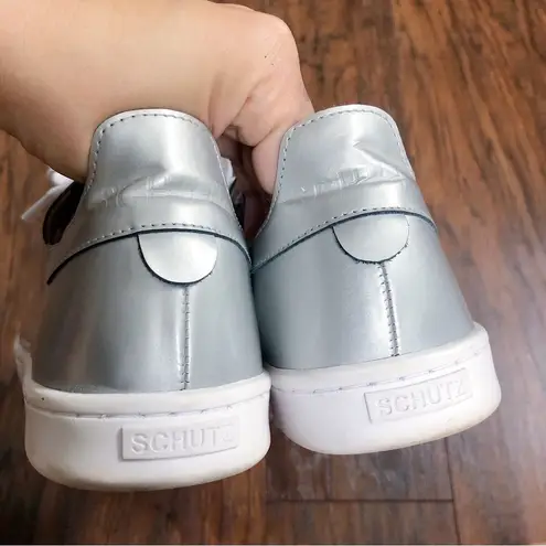 Schutz • Ofelia Prata Sneaker metallic silver lace up trainer court shoe
