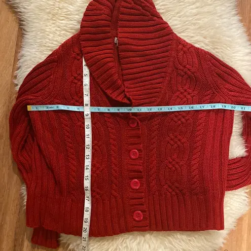 st. john's bay St. John’s Bay Red Chunky Cable Knit Cardigan EUC Sz M Acrylic Button Down