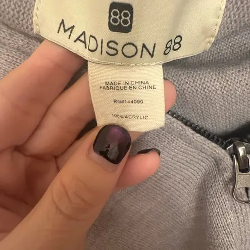 Madison 88 Gray Knit Tassel Trim Poncho Cape Wrap One Size Bohemian Chic Cozy