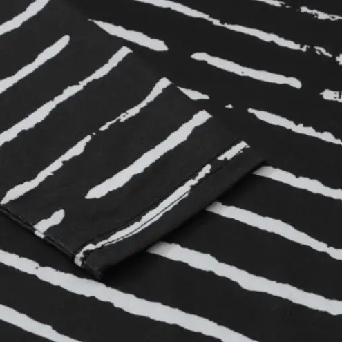 NEW Black Long Sleeve Casual Crewneck Top with White Abstract Stripes Size L