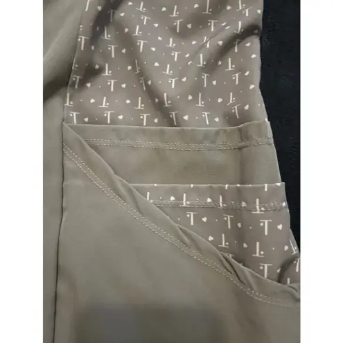 Thalia Sodi  scrub top‎