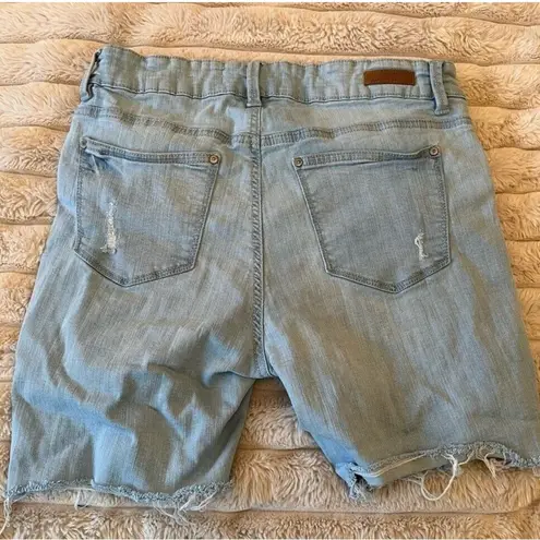 Distressed Denim Jean Shorts Raw Hem Y2K Boho Festival Grunge Light Wash Sz 12 Blue