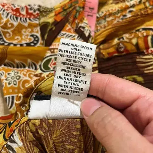 Studio 1940 button down shirt Womens size 18/20