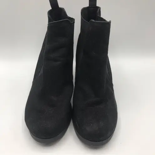 American Eagle  Black Faux Suede Block Chunky Heel Bootie Boot size 10