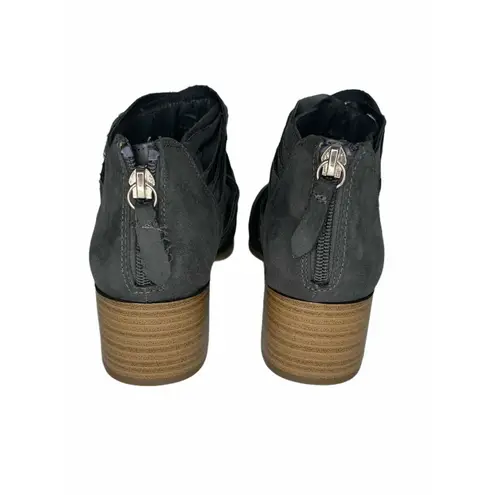 Fergalicious Iggy Ankle Bootie suade grey 6 NEW