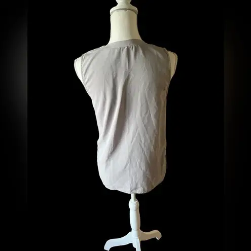 Olivia Grey Pale Gray Pleated Neckline Sleeveless Blouse Size XS