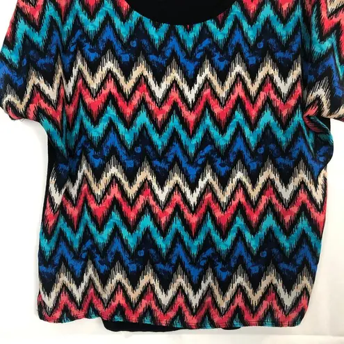 Discreet Multicolor Y2K Chevron Top Juniors Large Artsy Minimalist Dressy Flowy