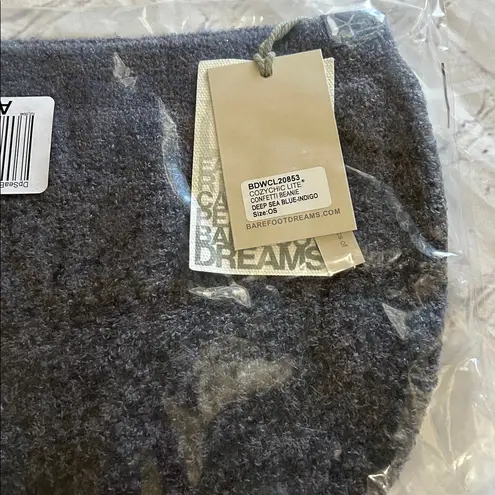 Barefoot Dreams NWT CozyChic Confetti Beanie Deep Sea Blue/Indigo OS Chenille