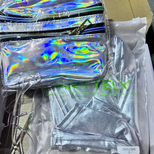 NWT Women’s Metallic Silver Shorts with Accessories