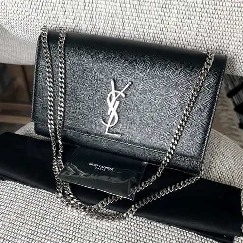 Saint Laurent  Kate Medium YSL Grain de Poudre Wallet on Chain