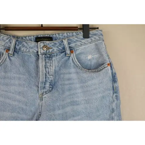 House of Harlow  1960 Womens Distressed Denim Short Size 26 Mid-Rise Light Blue