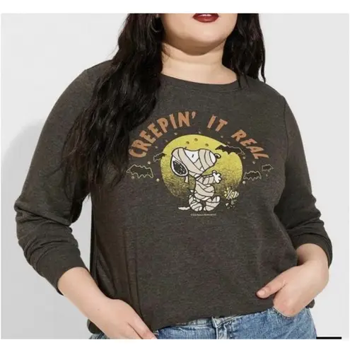 Torrid Vinylicons Peanuts Snoopy Mummy Halloween Graphic Sweatshirt Size 2 Gray