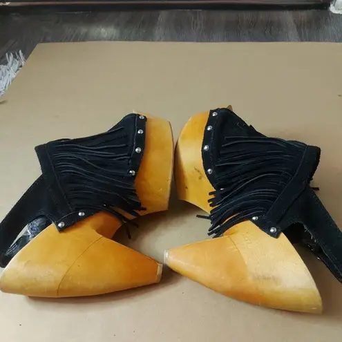 Penny Loves Kenny Sonya Platform Fringe Sandal 9.5 Shooties Festival Cowgirl