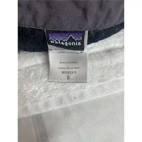 Patagonia  Women’s Shorts Blackberry Size 6