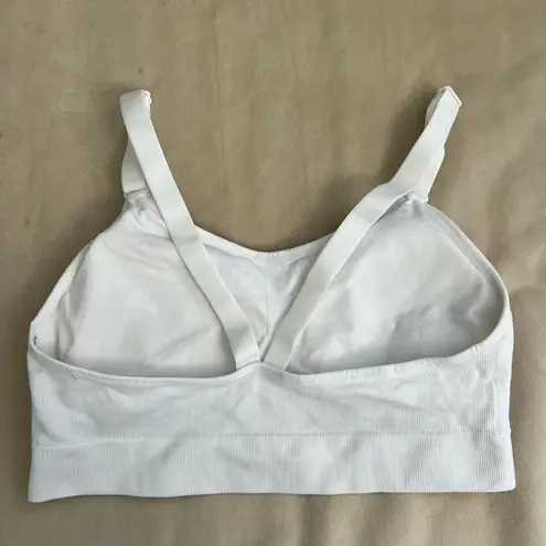 Ryka 🏃♀️ Seamless Racerback Sports Bra – White – Size XL 🏃♀️