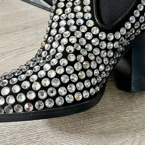 Giuseppe Zanotti NWT Brand new authentic Swarovski Crystal ankle boots Size 6