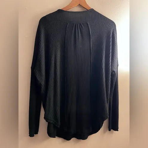 Free People  Leo OverSized boxy waffle knit Henley Top long sleeve Black S