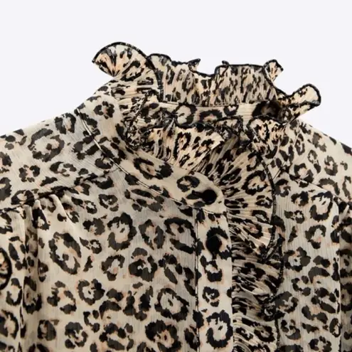ZARA NWT  Leopard Ruffled Blouse