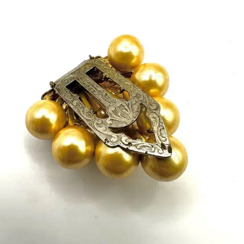 Gold faux pearls grape cluster dress clip