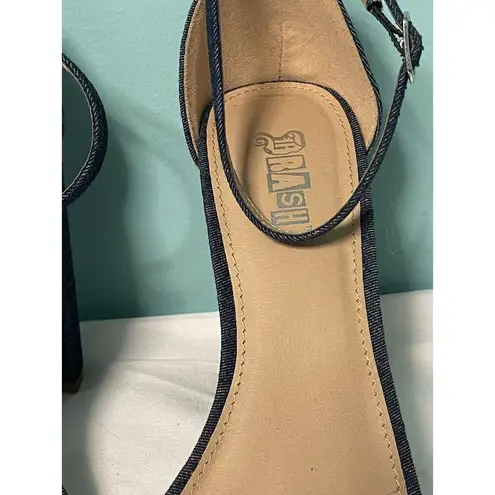 Trash Candy Black Sandal Chunky Heels Size 9. S