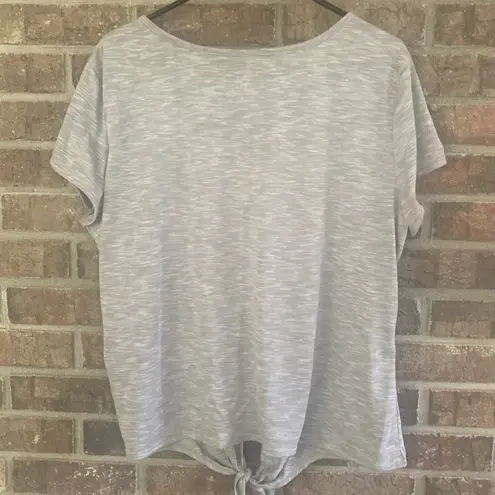 New York & Company Gray Crop Tie Front T