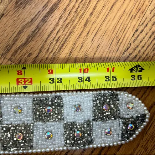 Vintage Checked Heavily Beaded Silver And Pearl Round Buckle Bling Belt Size 36
