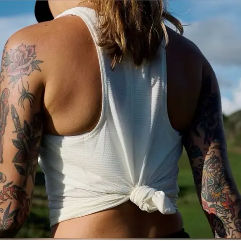 Allbirds NWT - Women’s Natural Run Tank.