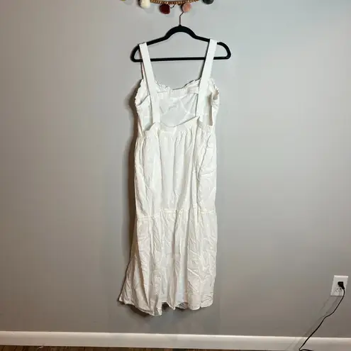 American Eagle  white open back tiered maxi dress