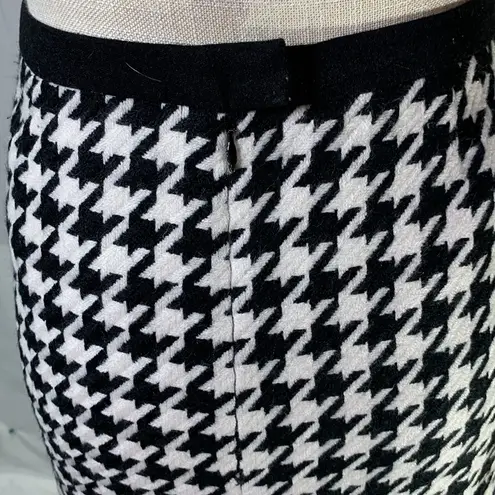 Isaac Mizrahi Houndstooth Black and White Pencil Skirt Size 6