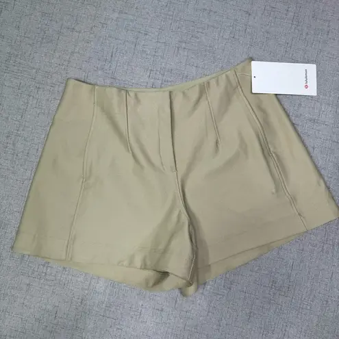 Lululemon  Utilitech Relaxed Fit High Rise Short Compass Khaki Shorts 8 Nwt