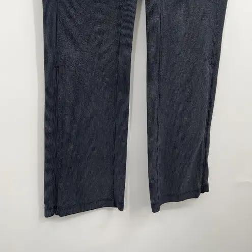 Lululemon 8 Brushed Softstreme Ribbed Flared Pant 32.5" Zip Ankle W5EUBS Workout Black Size 28